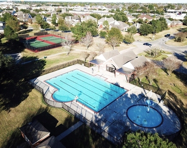 16011 Belleshire Glen Lane - Photo Thumbnail 27