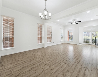 13639 Brookbluff Lane - Photo Thumbnail 6
