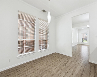 13639 Brookbluff Lane - Photo Thumbnail 13