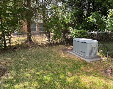 616-a Normal Park Drive - Photo Thumbnail 13