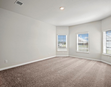 15646 Honey Cove Drive - Photo Thumbnail 4