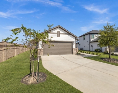 7734 Primrose Myrtle Lane - Photo Thumbnail 3