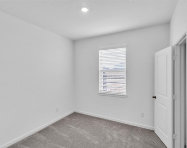 7734 Primrose Myrtle Lane - Photo Thumbnail 9