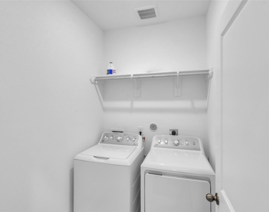 7734 Primrose Myrtle Lane - Photo Thumbnail 8