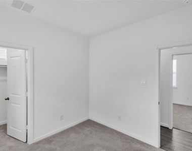 7734 Primrose Myrtle Lane - Photo Thumbnail 7