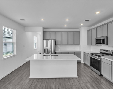 7734 Primrose Myrtle Lane - Photo Thumbnail 15