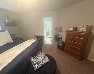 4714 Woodspring Glen Lane - Photo Thumbnail 18