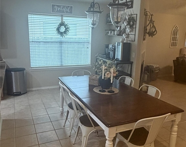 4714 Woodspring Glen Lane - Photo Thumbnail 9