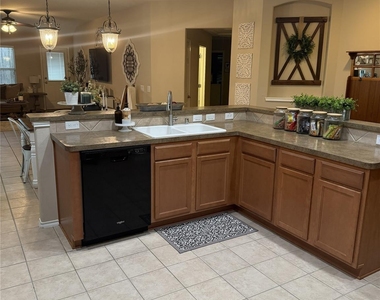 4714 Woodspring Glen Lane - Photo Thumbnail 5