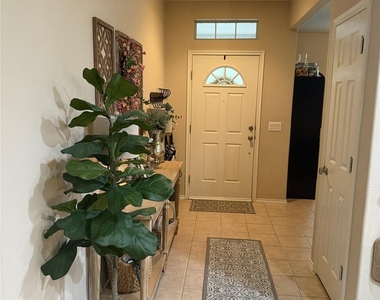 4714 Woodspring Glen Lane - Photo Thumbnail 2
