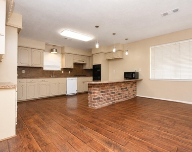 5723 Fm 2100 Road - Photo Thumbnail 9