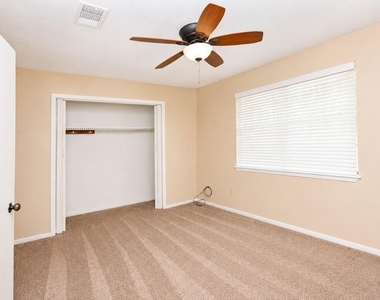 5723 Fm 2100 Road - Photo Thumbnail 18