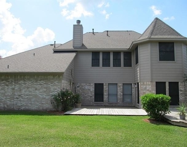 3506 Pine Tree Drive - Photo Thumbnail 18
