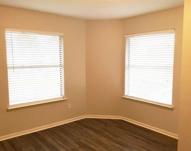 3506 Pine Tree Drive - Photo Thumbnail 13