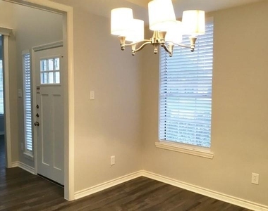 3506 Pine Tree Drive - Photo Thumbnail 7