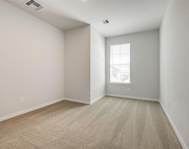 12534 Nueces River Drive - Photo Thumbnail 25