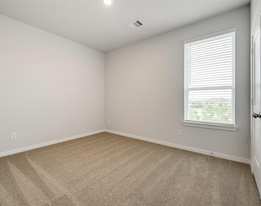 12534 Nueces River Drive - Photo Thumbnail 29