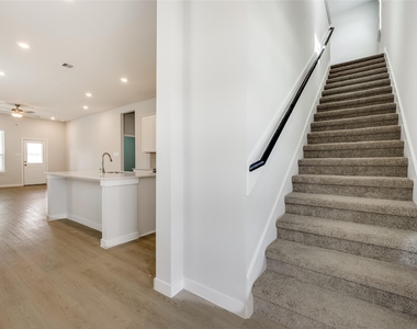 12534 Nueces River Drive - Photo Thumbnail 22