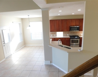 2511 Sunlight Lane - Photo Thumbnail 9