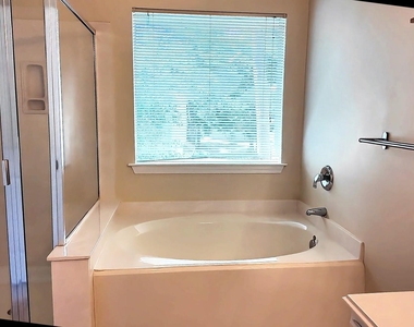 39 S Camellia Grove Circle - Photo Thumbnail 25