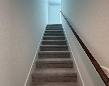 16815 Spotted Oak Drive - Photo Thumbnail 26