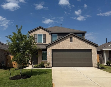 16815 Spotted Oak Drive - Photo Thumbnail 1
