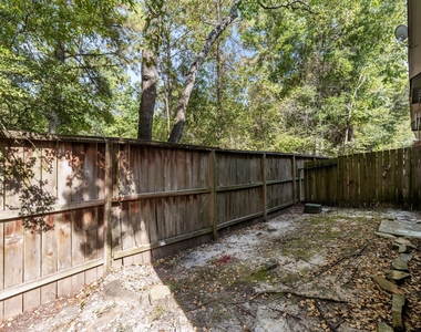 211 N Burberry Park Circle - Photo Thumbnail 37