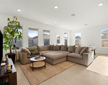 26623 Prairie Smoke Lane - Photo Thumbnail 10