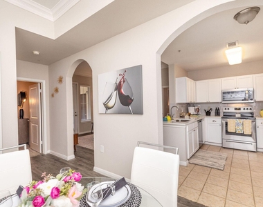 4001 Fannin Street - Photo Thumbnail 4