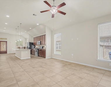 3834 Raintree Village Drive - Photo Thumbnail 2