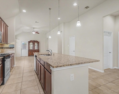 3834 Raintree Village Drive - Photo Thumbnail 11