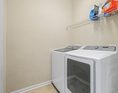 3834 Raintree Village Drive - Photo Thumbnail 21