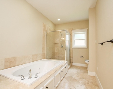 5006 Blossom Street - Photo Thumbnail 8