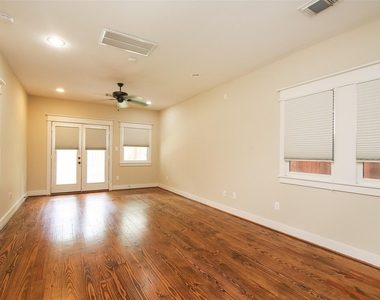 5006 Blossom Street - Photo Thumbnail 6
