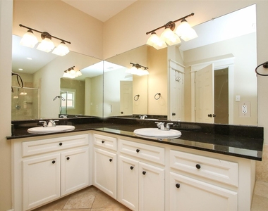 5006 Blossom Street - Photo Thumbnail 9