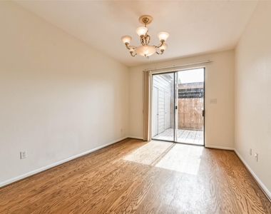 1201 Mcduffie Street - Photo Thumbnail 6