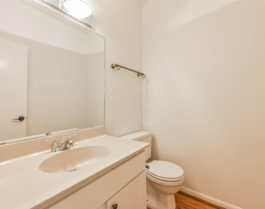 1201 Mcduffie Street - Photo Thumbnail 5