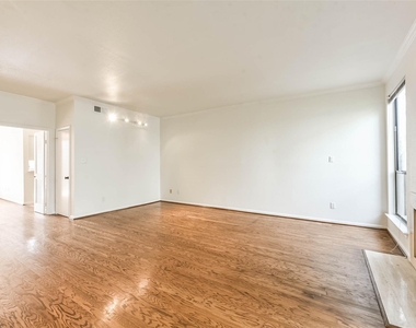 1201 Mcduffie Street - Photo Thumbnail 4