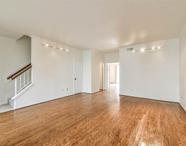1201 Mcduffie Street - Photo Thumbnail 16