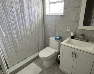 190 Seawind Drive - Photo Thumbnail 19