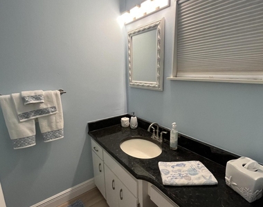 190 Seawind Drive - Photo Thumbnail 25
