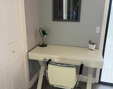 190 Seawind Drive - Photo Thumbnail 23