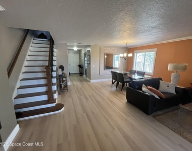 190 Seawind Drive - Photo Thumbnail 9