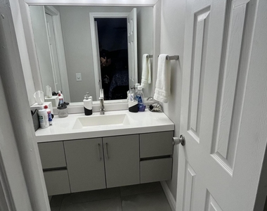 190 Seawind Drive - Photo Thumbnail 21