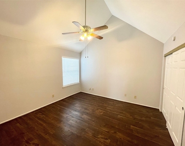 14550 Fonmeadow Drive - Photo Thumbnail 7