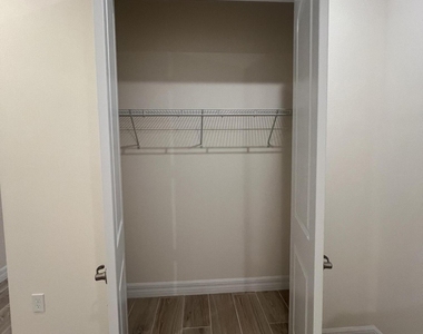 2981 Gaffney Avenue Se - Photo Thumbnail 13