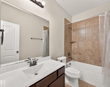 7471 Durango Creek Drive - Photo Thumbnail 27