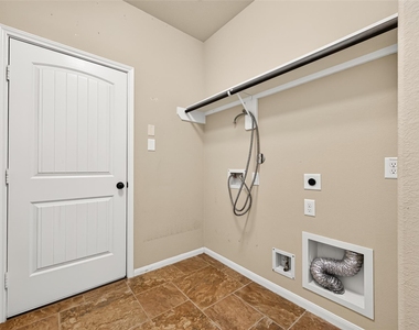 7471 Durango Creek Drive - Photo Thumbnail 26