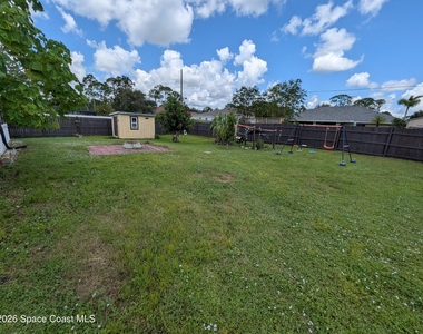 239 Americana Boulevard Nw - Photo Thumbnail 15