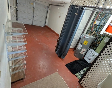 239 Americana Boulevard Nw - Photo Thumbnail 5